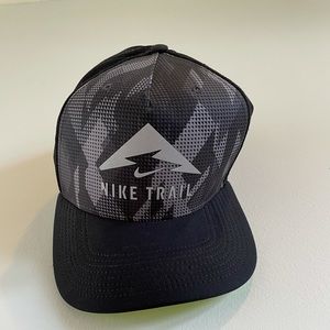 Nike Trail Running Hat